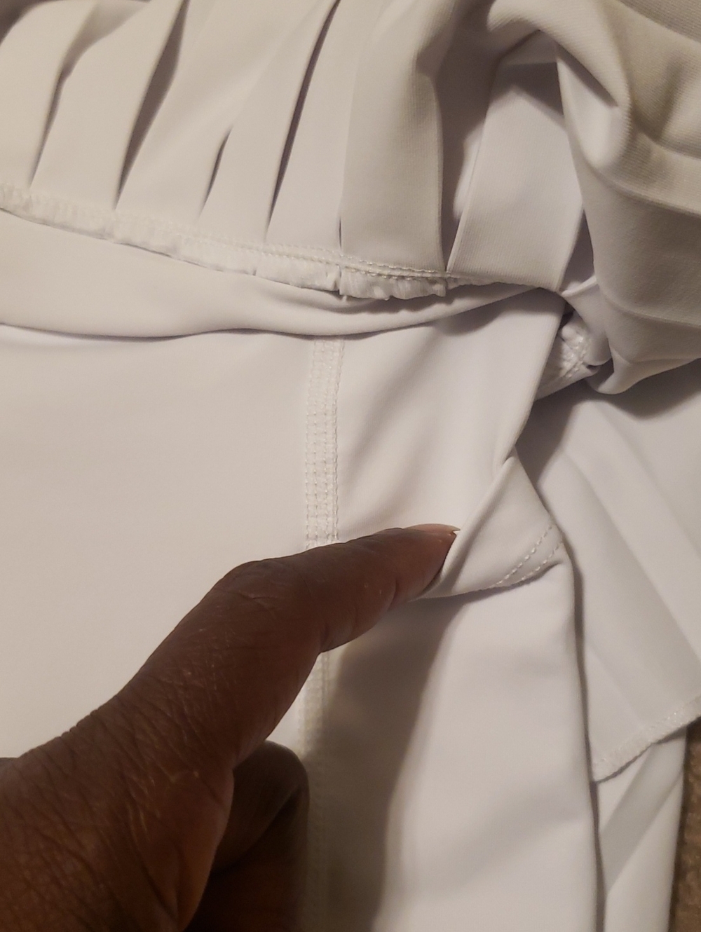 Gold Hinge Women's White Pleated Tennis Skort. - Picture 7 of 9